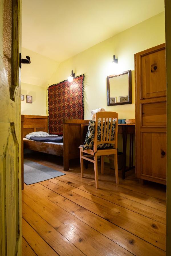 Modryna Ranczo Bed & Breakfast คราซิเจิน ภายนอก รูปภาพ