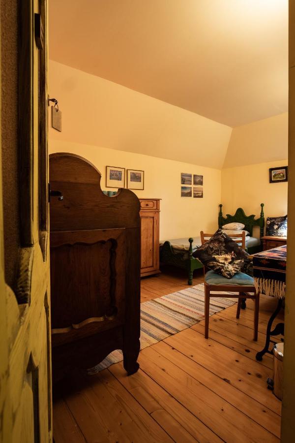 Modryna Ranczo Bed & Breakfast คราซิเจิน ภายนอก รูปภาพ